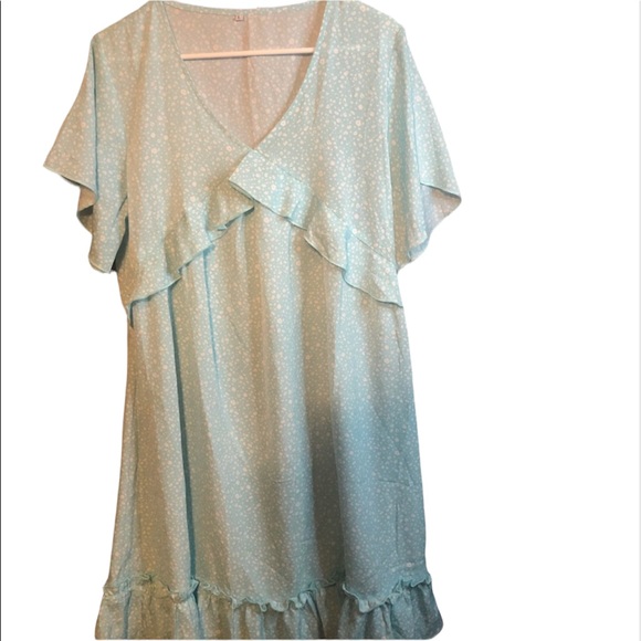 Dresses & Skirts - Woman’s spring Ruffled dress